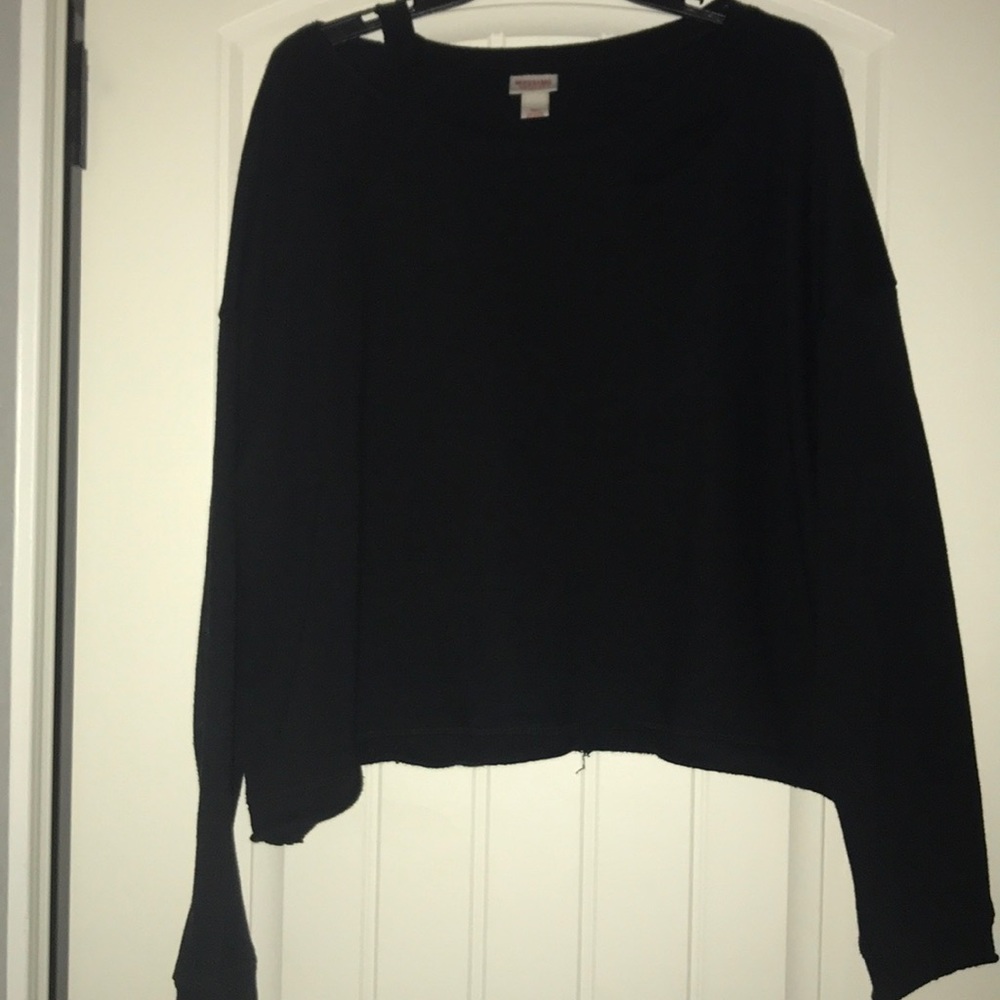 Black distressed cropped sweater